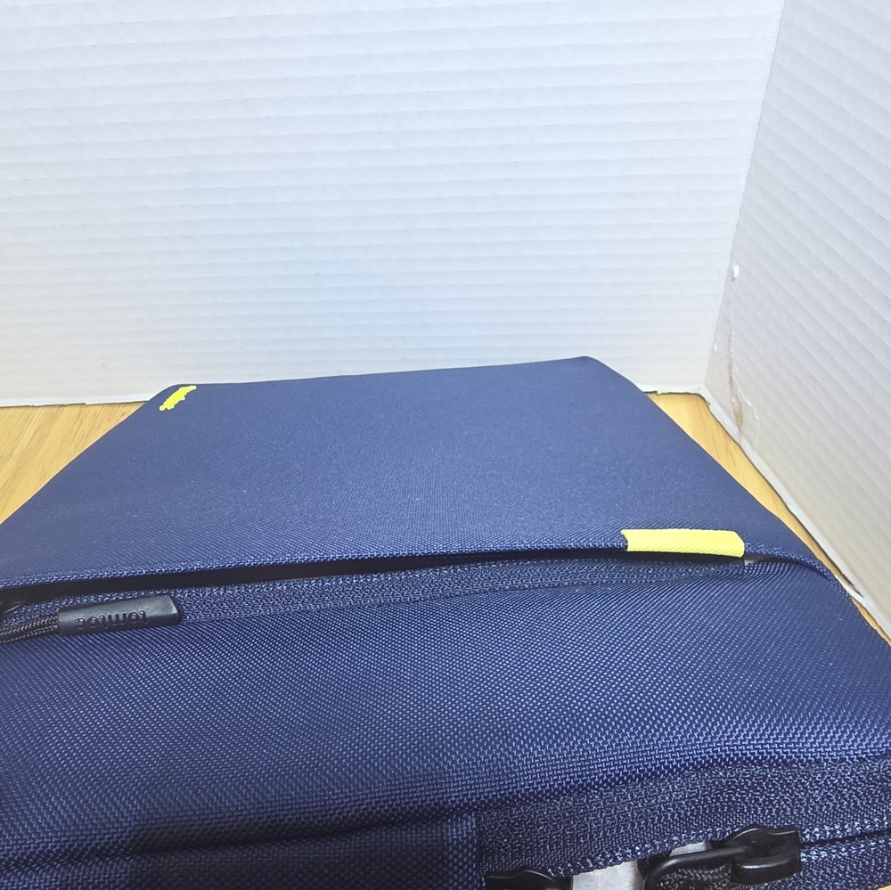 Tomtoc Zippered Laptop/Tablet Sleeve