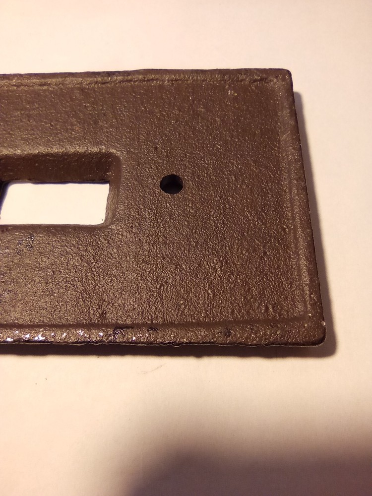 SOLID STEEL FLUER DE LIS LIGHT SWITCH COVER GREAT FOR ANY VINTAGE COLLECTION!