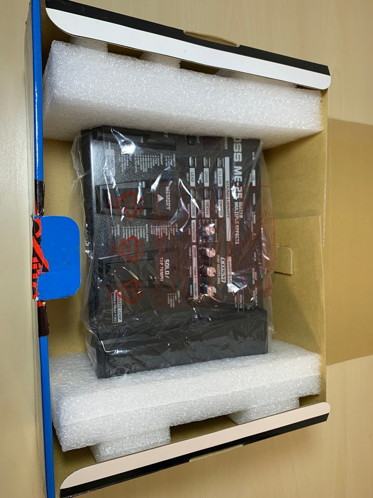 BOSS ME-25 Guitar Multi-Effects Processor w/ box + Inst Cable + 9v Power Adaptor