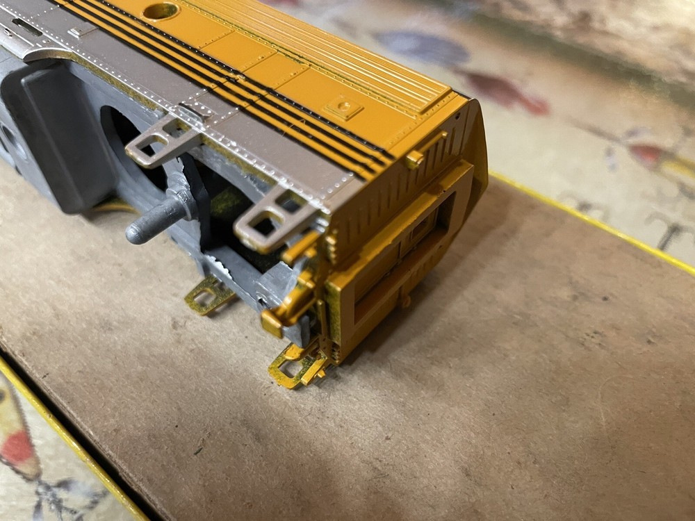 Ho Diesel Train Engine Powered B Unit / Old Stock