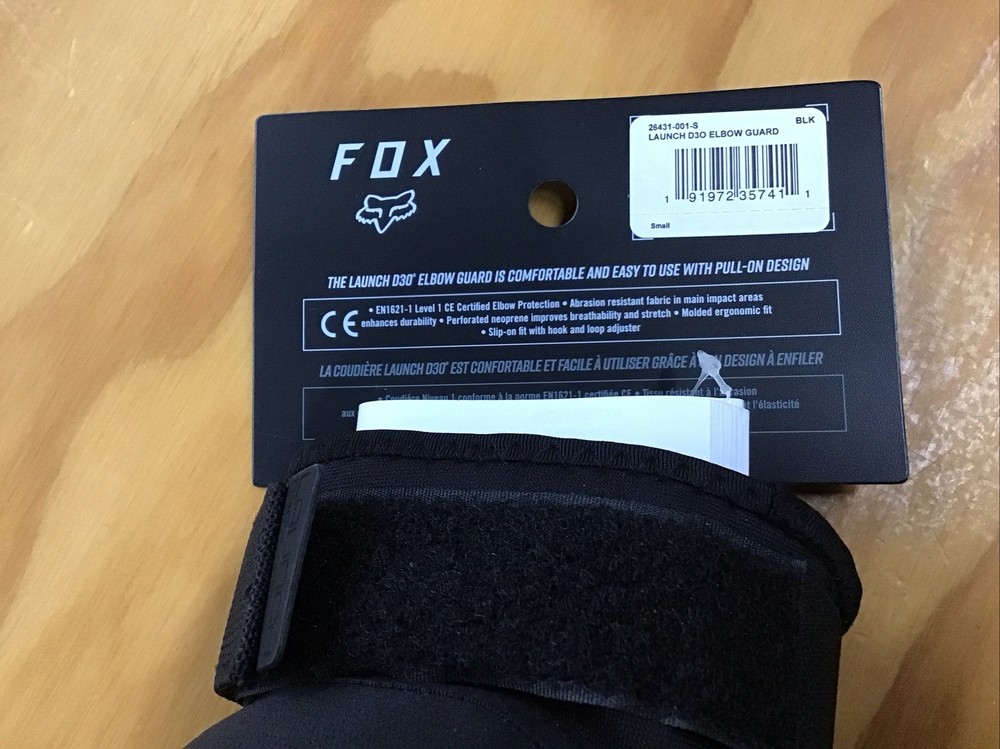 Fox Racing Launch D30 Elbow Pads Guards - Black Size Small - New