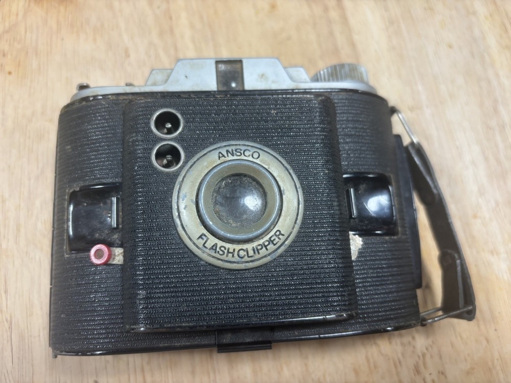 Vintage ANSCO Clipper Camera