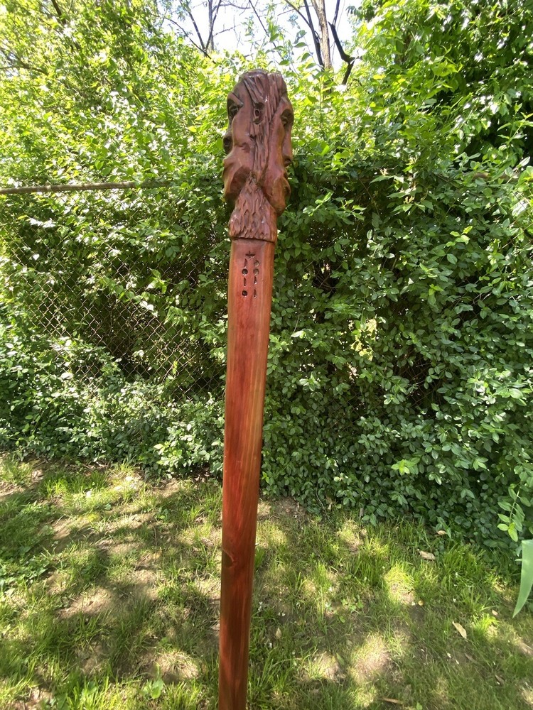 Baculo De Eggun Dos Caras (two Face) Cedar Wood 4,5 Pies