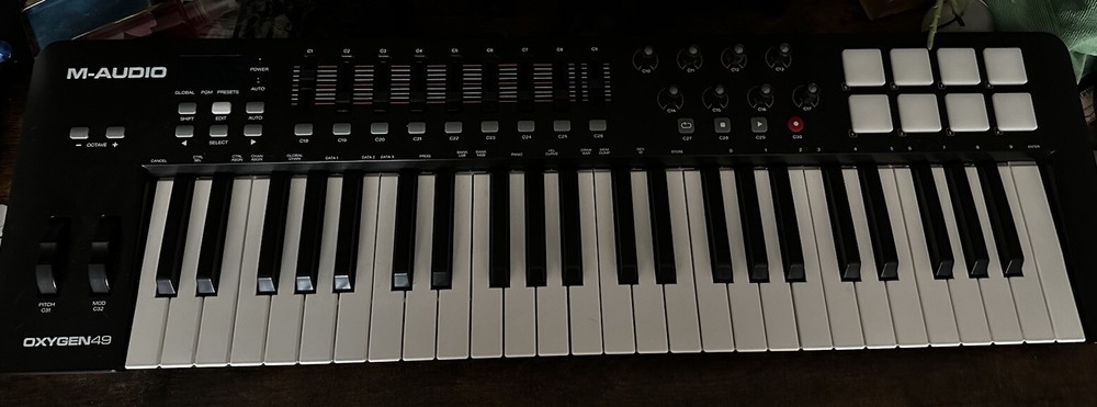 M-Audio Oxygen 49 MIDI Keyboard