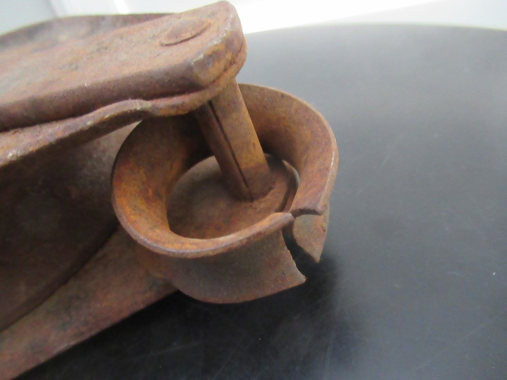 VTG Rustic Cast Iron Block & Tackle Pulley Hook Size 11"
