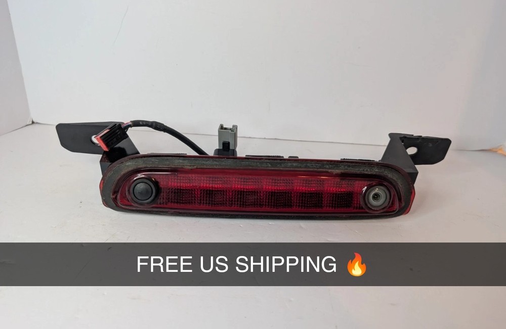 2011-2014 Chrysler 300 OEM 3rd Brake Light Assembly With Back Up Camera Tested