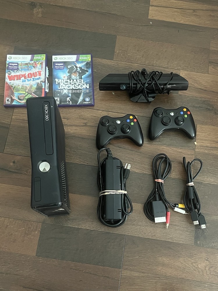 Xbox 360 + 2 Controllers + Kinect🔥TESTED🔥