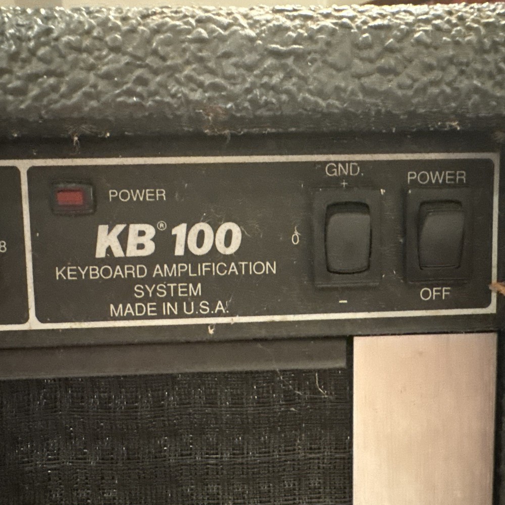 Peavey KB 100 Keyboard Amplification System 3 Channel