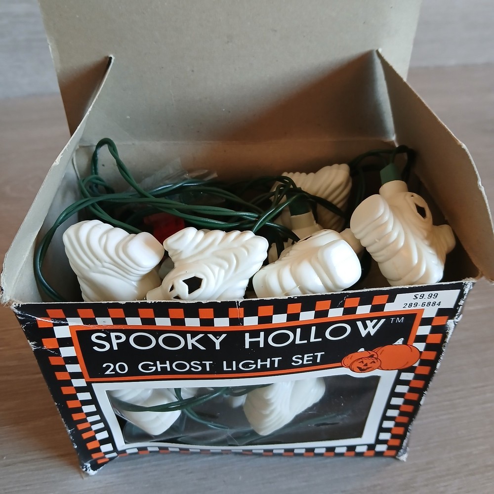 Spooky Ghost Hollow 20 Ghost Light Set Halloween Vintage String Lights