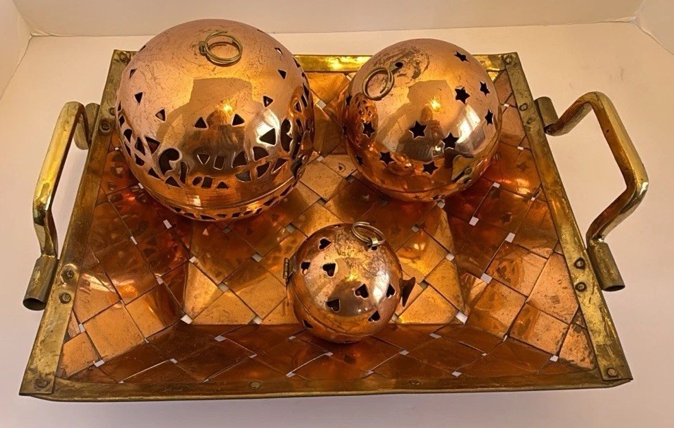Woven Copper & Brass Tray With Three Hinged Decor Balls