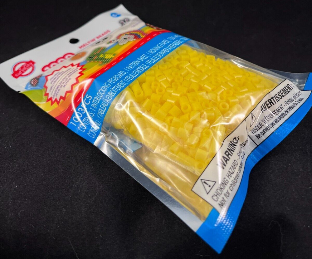 Fuse Beads - 1000 Meltin' Beads - 5mm - Yellow - Includes Interlocking Peg Board