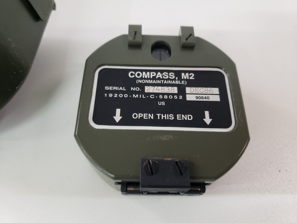 1986 M2 Compass w/ 10543560 Case
