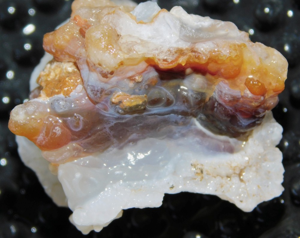 botryoidal Aguascalientes Fire Agate lapidary cabbing rough chunk Mexico 35 gram