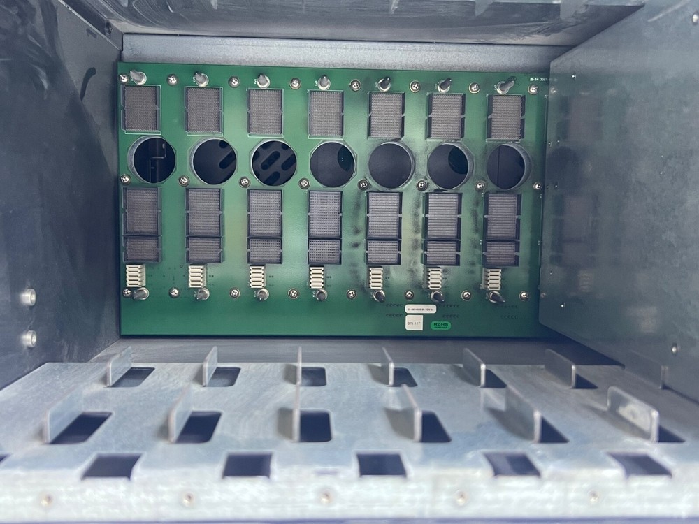 BARCO DX-700 VIDEO PROCESSOR (FOR PARTS)