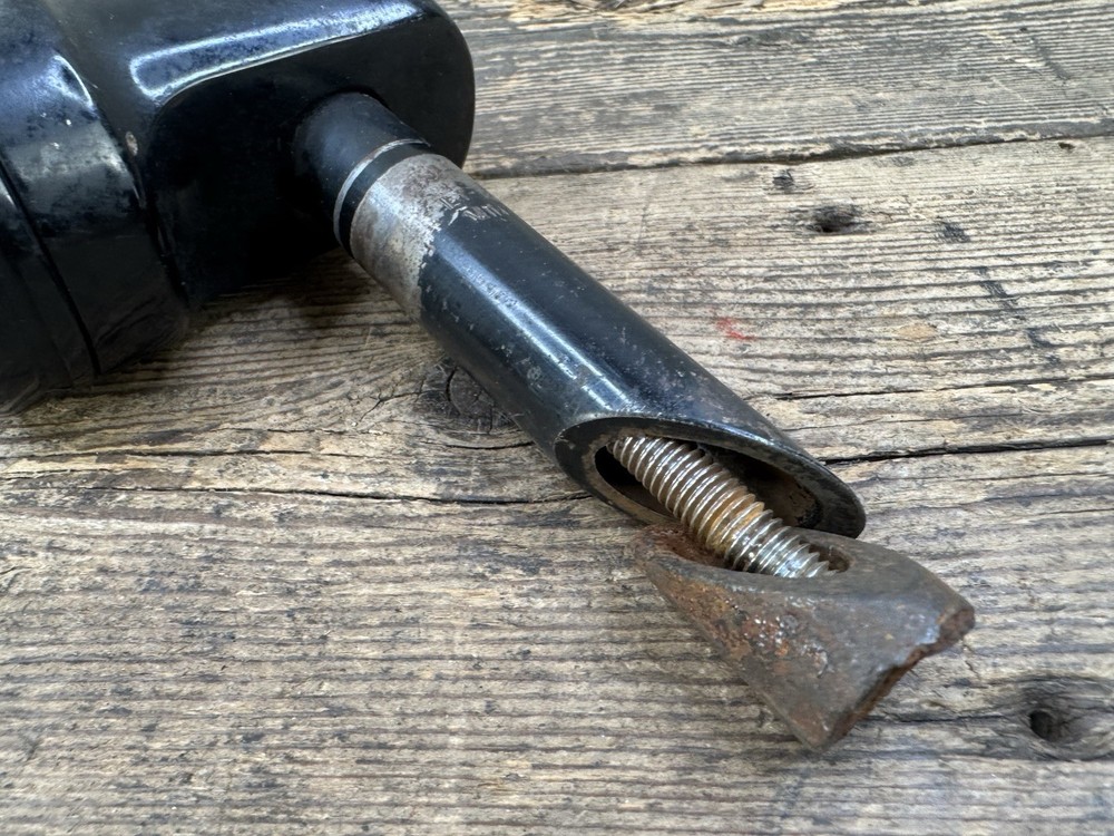 Gt Piston Stem Neck Mid School Black For Threaded Fork