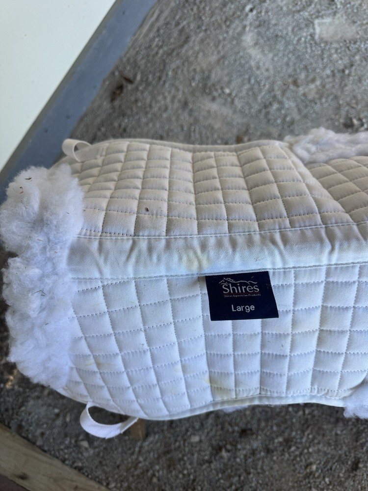 Shire Acrilan Lined Half Pad - white (Size Large)