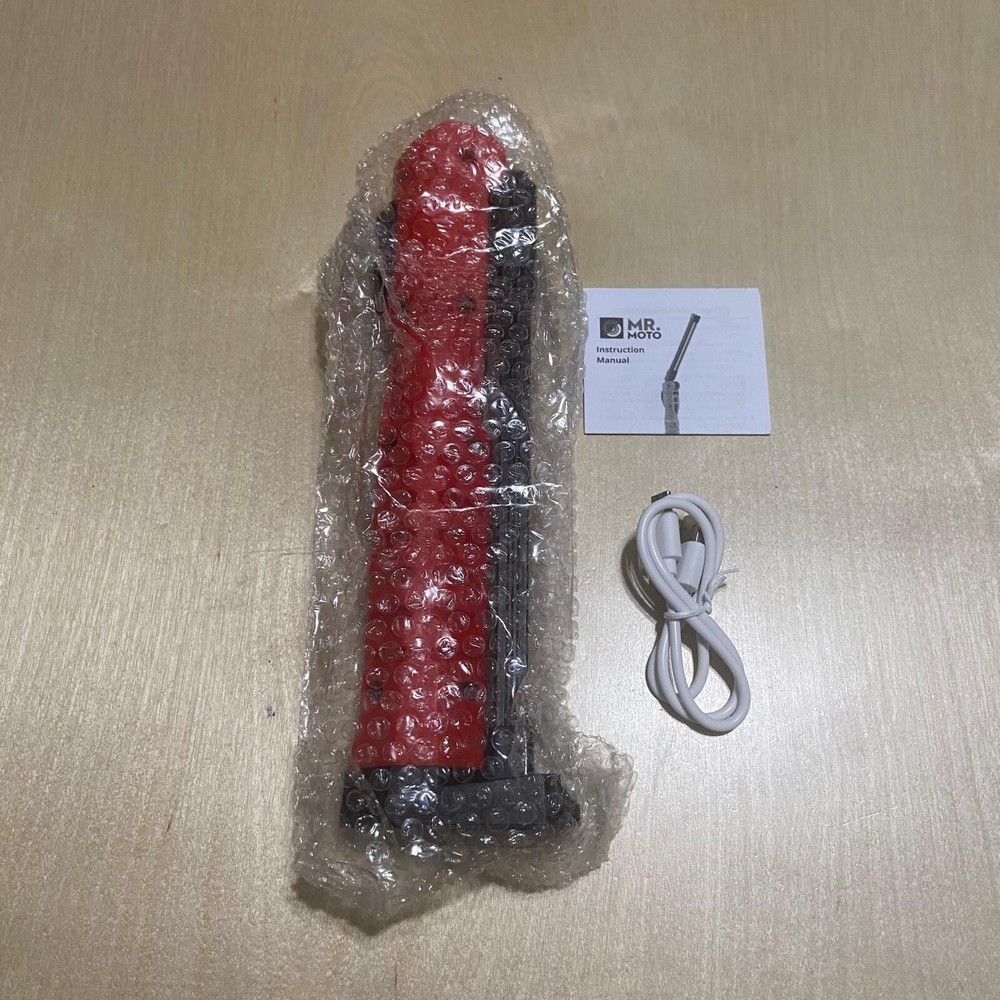 Mr. Moto Rechargeable Multi-Function Flip Strip Work Light 800 Lumen