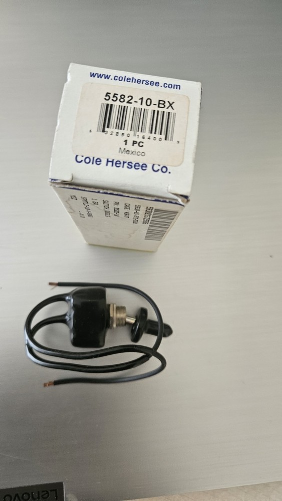 558210bx Pvc Coated Spst Onoff Toggle Switch