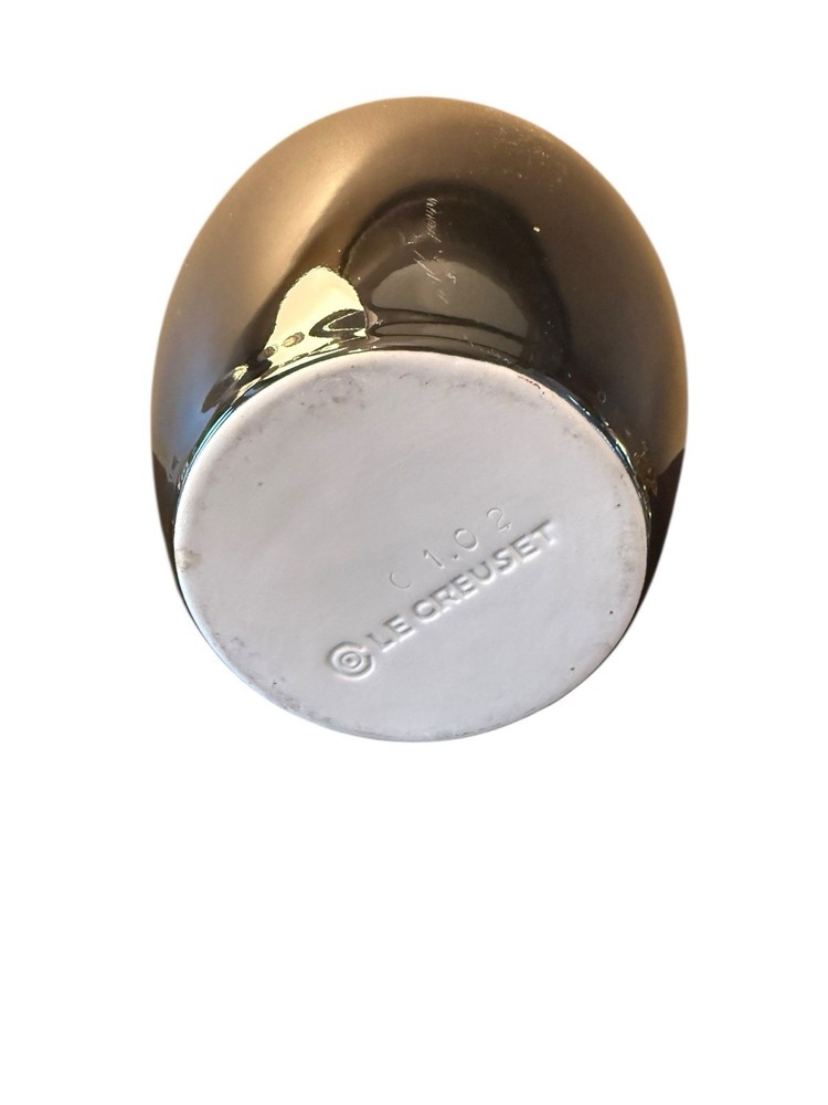 Le Creuset Black Stoneware 2Qt Pitcher