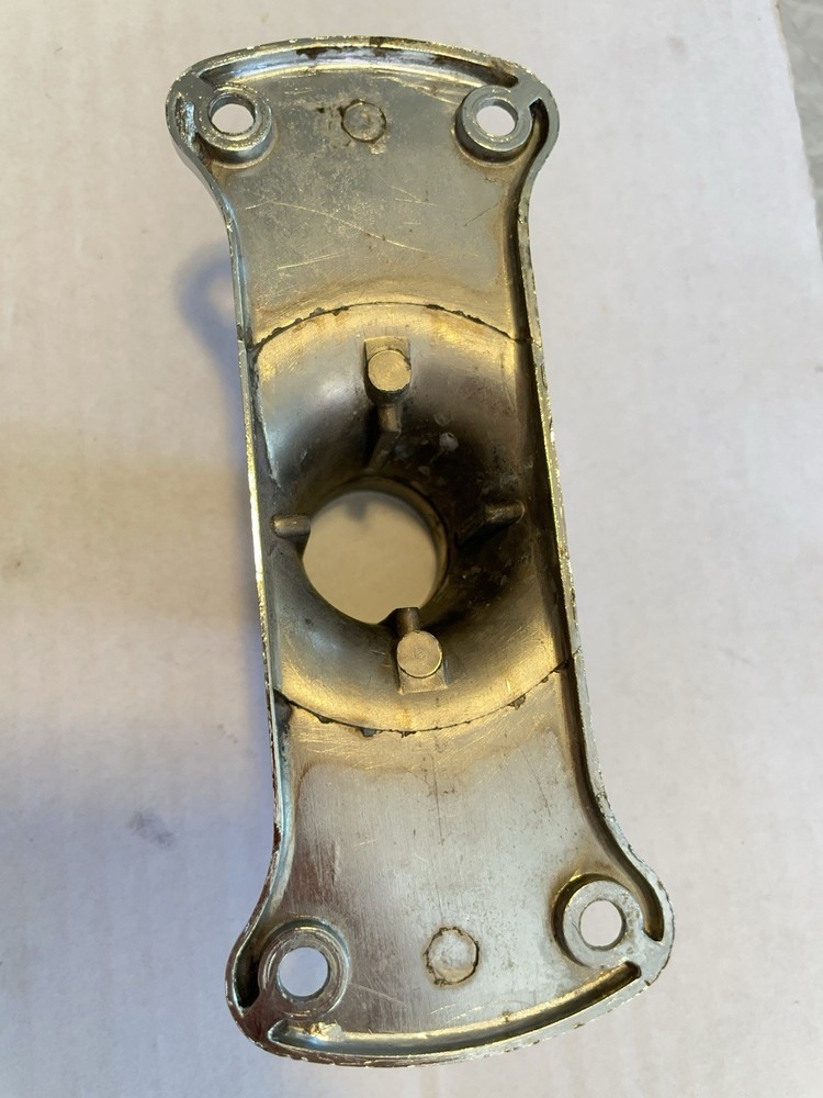 VTG SHINY CHROME SHOWER ROD BRACKET WALL MOUNT STURDY