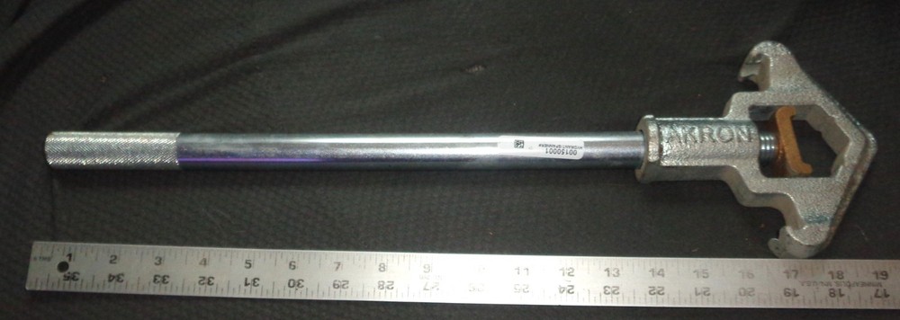 AKRON STYLE 15 UNIVERSAL HYDRANT SPANNER WRENCH