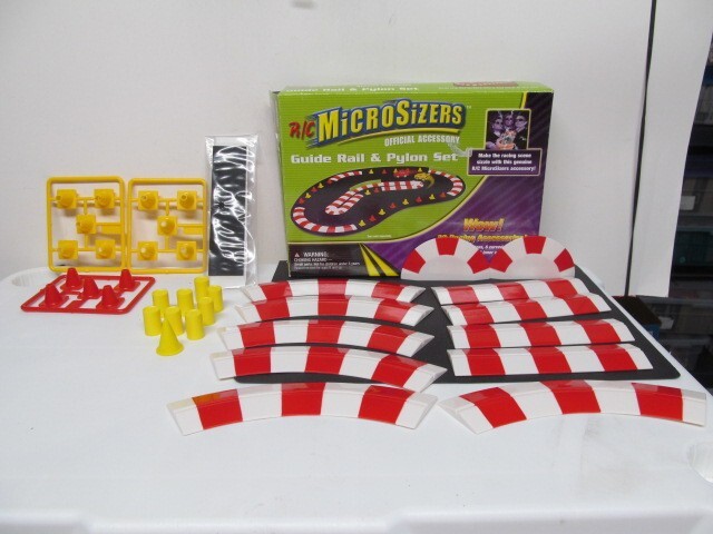 R/C Micro Sizers - New Unused - Guide Rail & Pylon Set