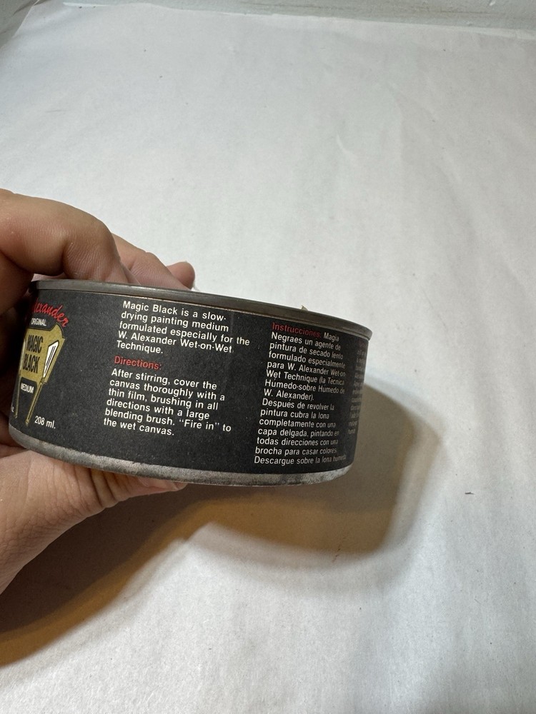 Alexander Magic Black 7 oz medium