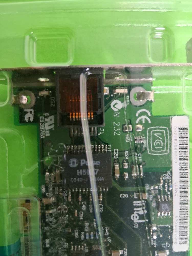 Intel PRO/1000 XT (A73666002) High-Performance Server Adapter