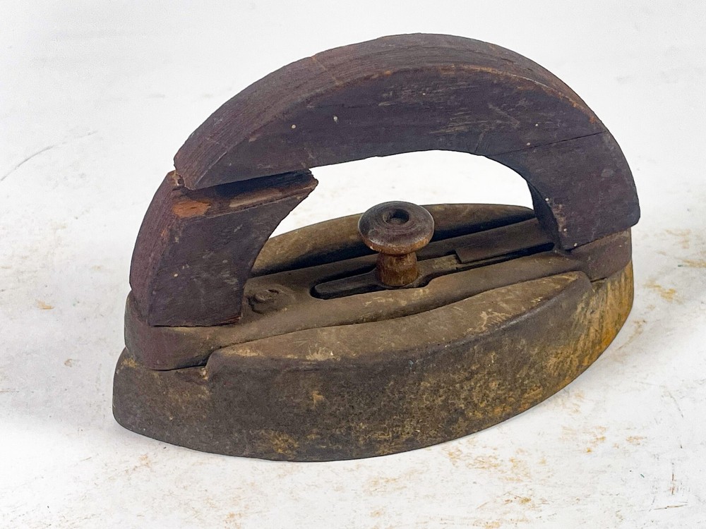Antique Vintage Sad Flat Clothes Iron Removeable Handle # 1