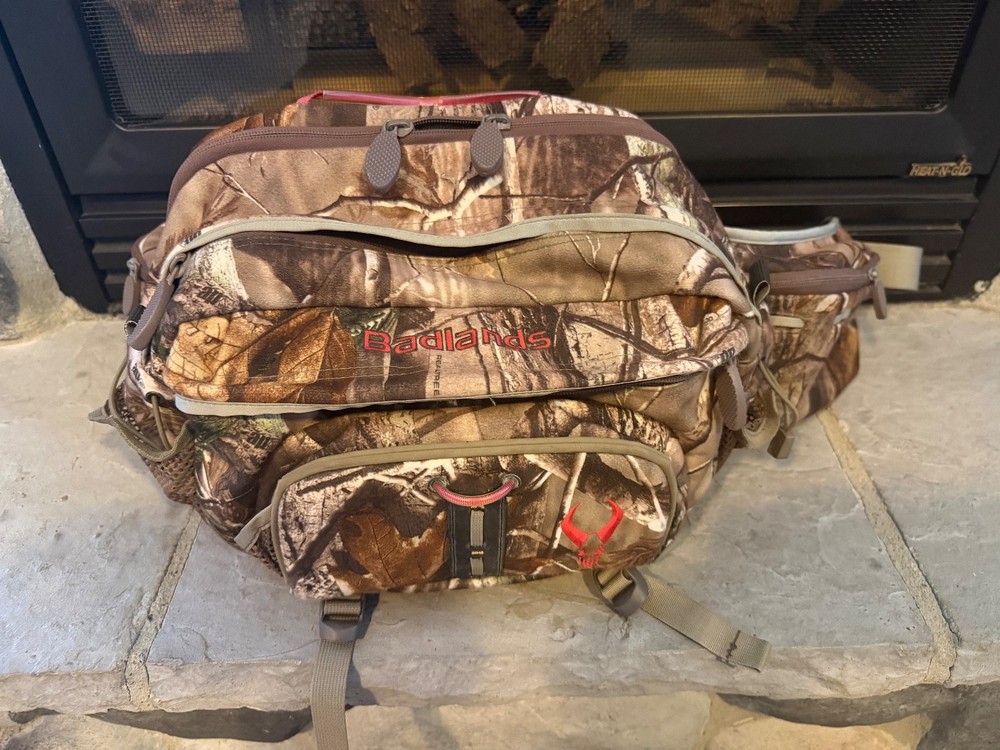Badlands Treehugger Whitetail Hunting Pack