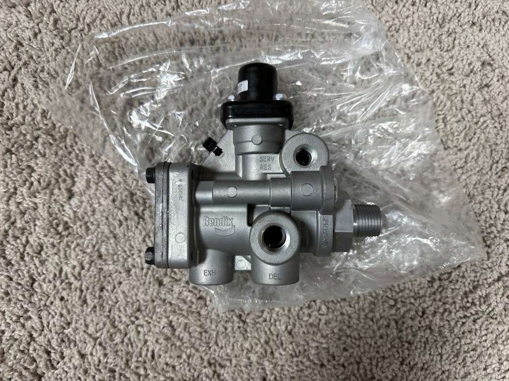 Bendix SR-5 Trailer Spring Brake Valve - K033224