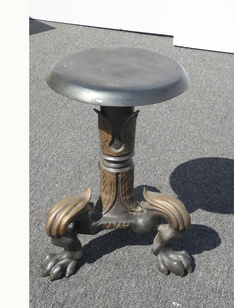 Vintage Solid Bronze Oriental Asian Foo Dog Claw Feet Stool