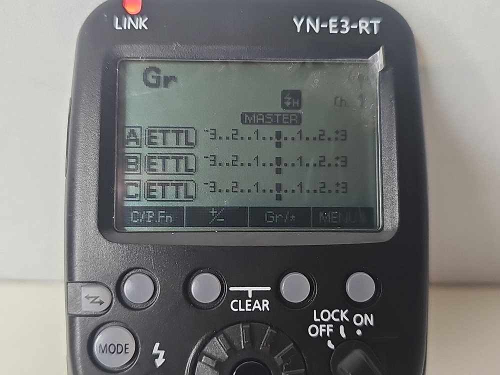 Yongnuo YN-E3-RT Speedlite Transmitter Controller for Canon