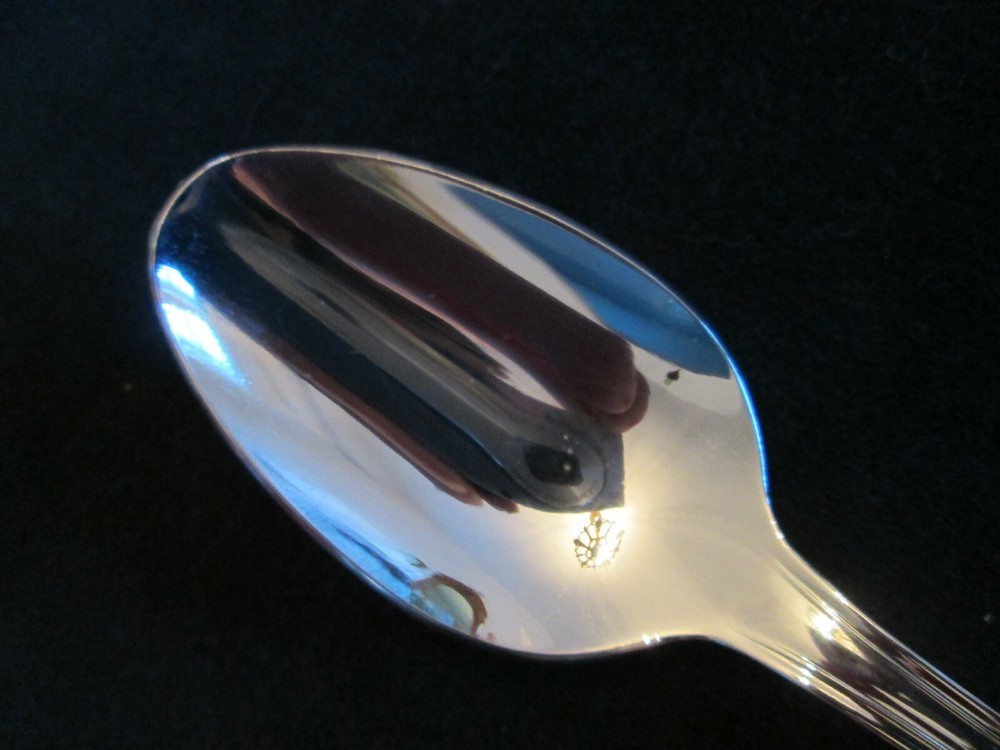 TEA SPOON! Vintage WORLD TABLEWARE silverplate: CLASSIC pattern: EXC