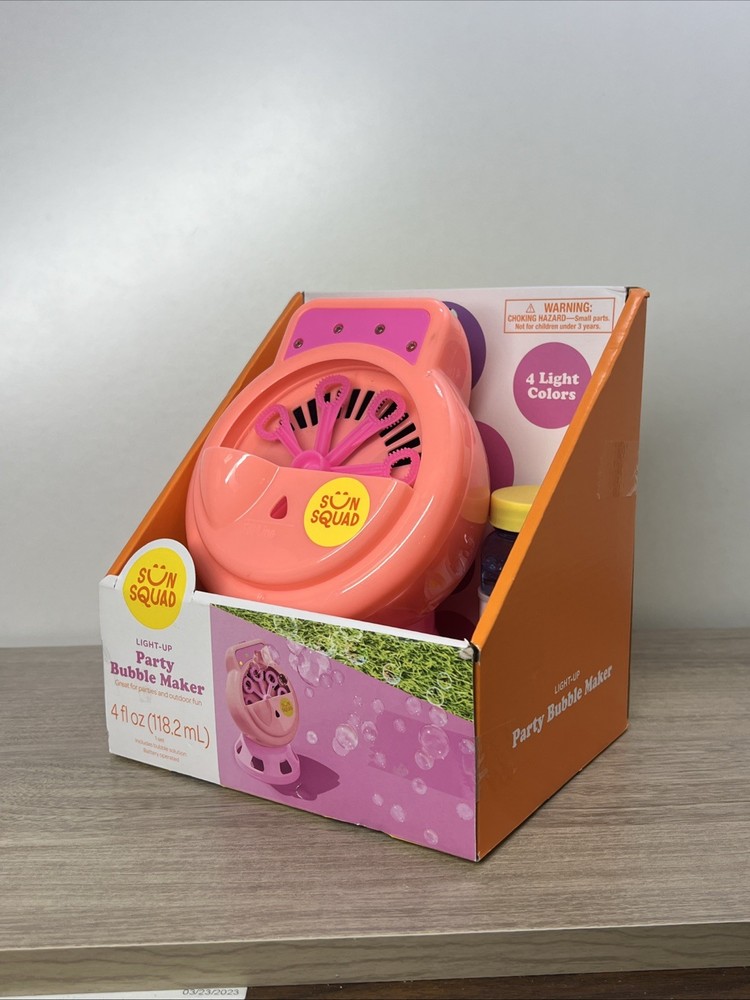 Sun Squad Light-Up Party Bubble Maker 4 fl Oz, Multiple Colors