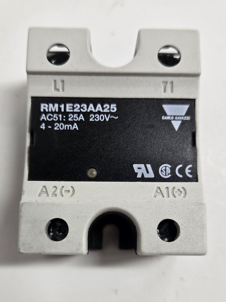 CARLOS GAVAZZI RM1E23AA25 SOLID STATE RELAY.