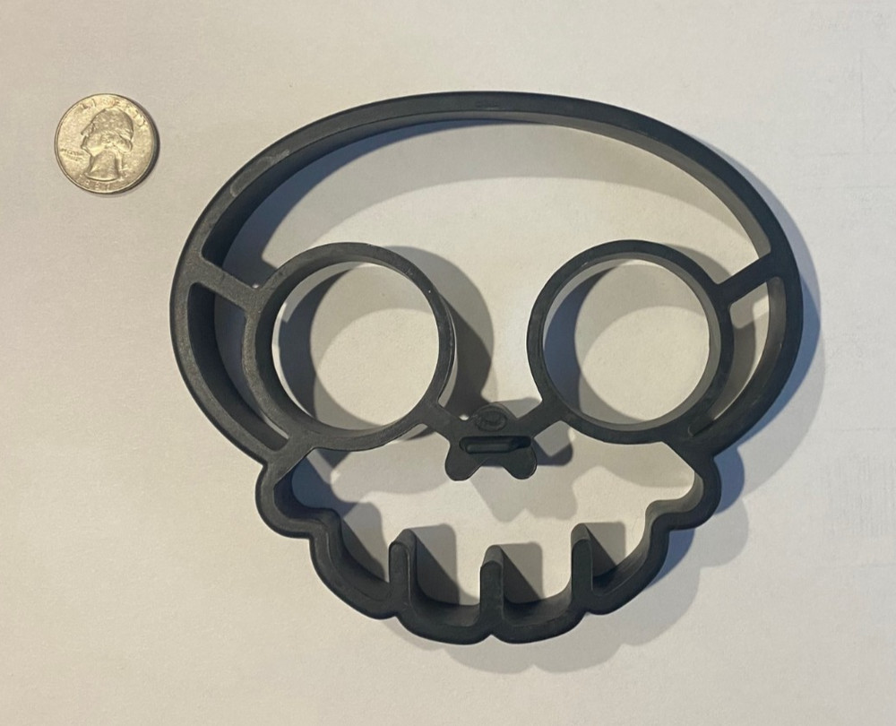 Black Silicone Skull Mold / Shaper / Ring / Kitchen Cooking Tool