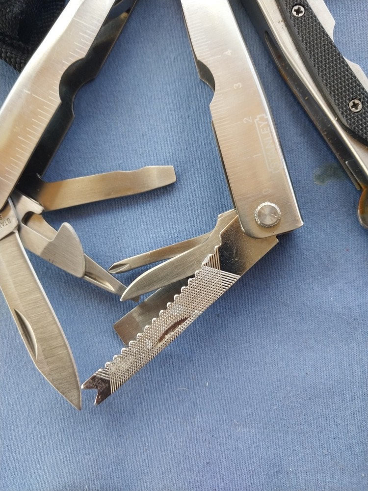 2 multi tool 1 Winchester 1 Stanley