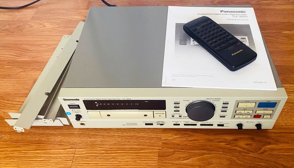 Panasonic SV-3800 Professional DAT Digital Audio Recorder/Player Fully Functions