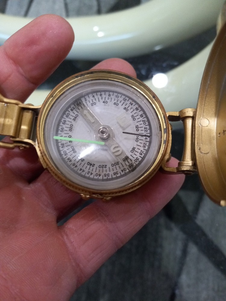 Vintage PIC Lensatic Compass