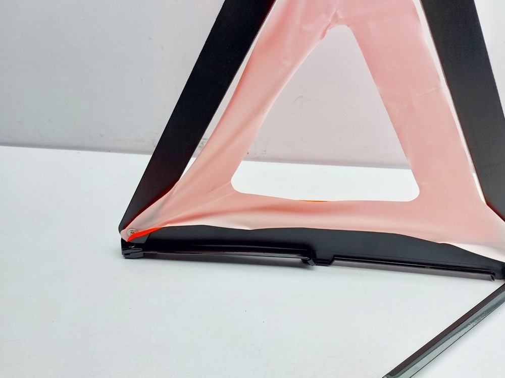INFINITI EX30D HAZARD WARNING TRIANGLE 2012