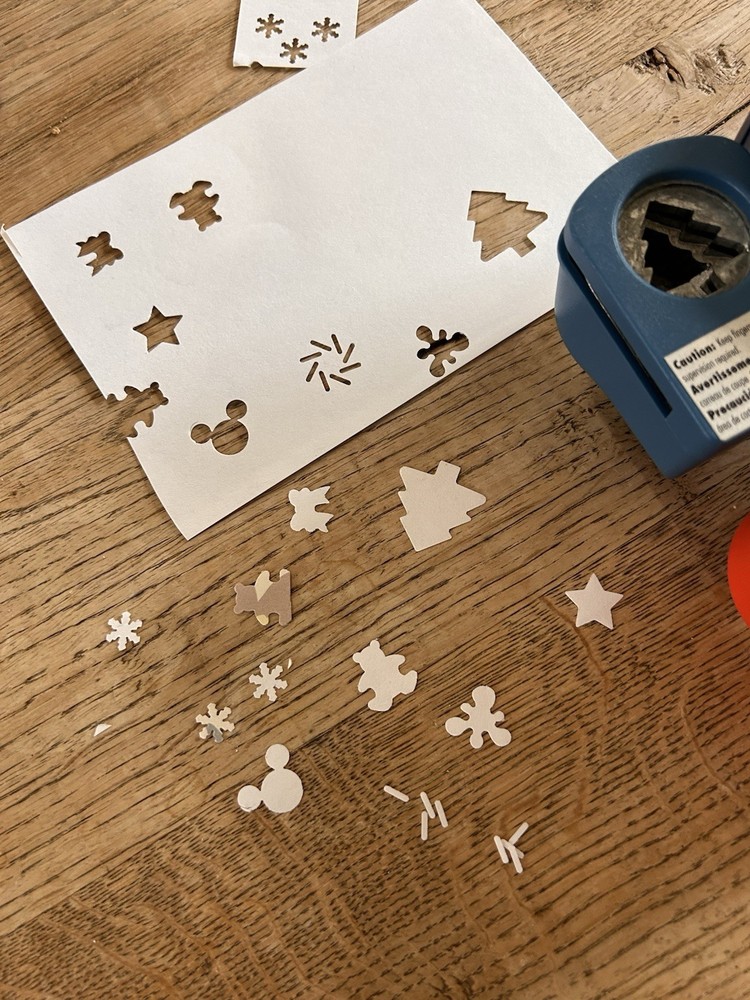 Paper Punches Die Cutters