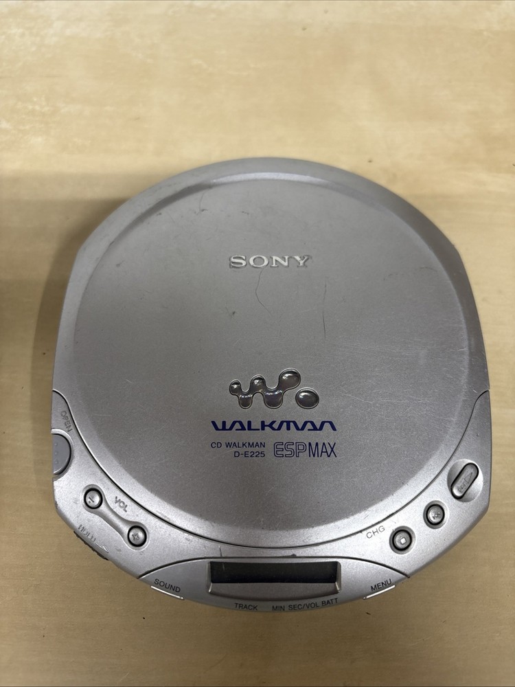Sony CD Walkman Silver D-E225 ESPMAX - Working Tested