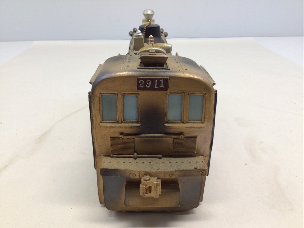 Vanmark 2911 Central Station Train 2000 Handcrafted In China
