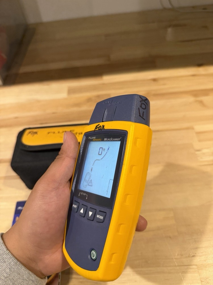 FLUKE NETWORKS MICROSCANNER 2 W/ BAG & MANUAL / SHIPS FAST