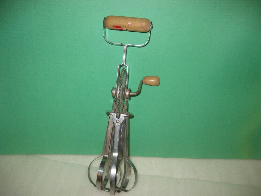 Early Ecko High Speed Beater Pat Applied for / Open handle