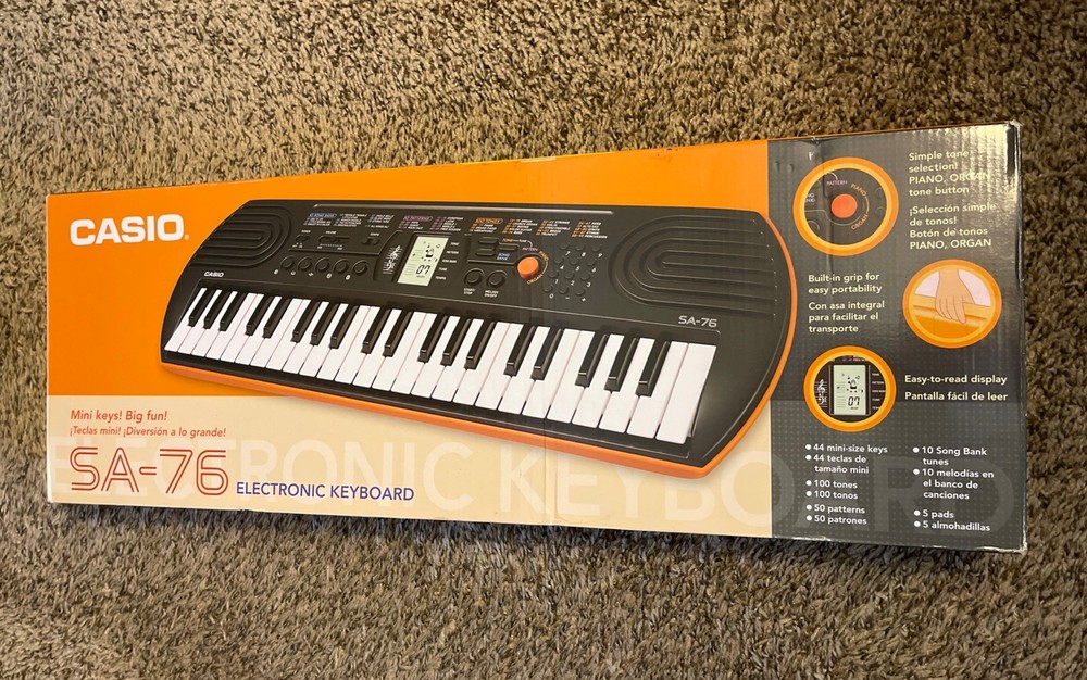 Casio SA-76 Electronic Keyboard Piano EUC