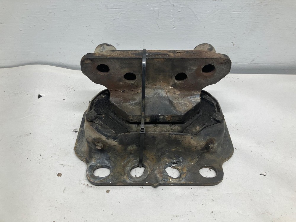 Cummins ISX15 Left/Driver Engine Mount - Used
