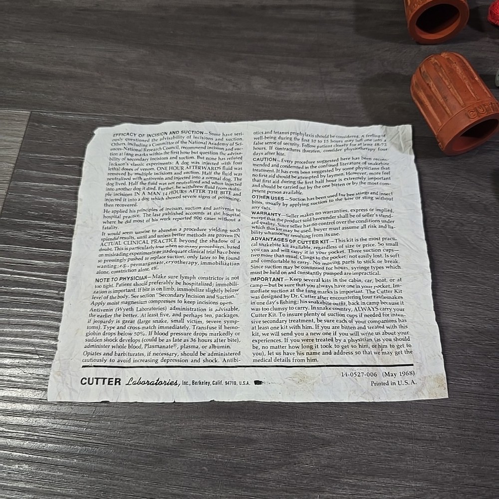 VINTAGE CUTTER SNAKE BITE KIT - 1968