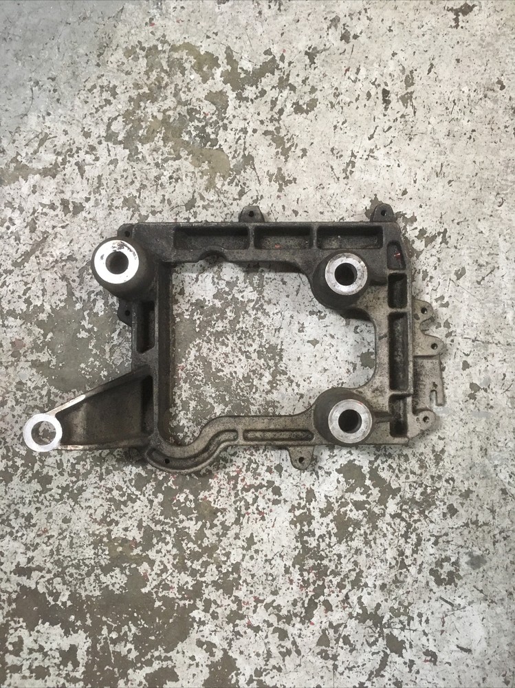 MAXXFORCE 13 ECM MOUNTING BRACKET 6211640-0314